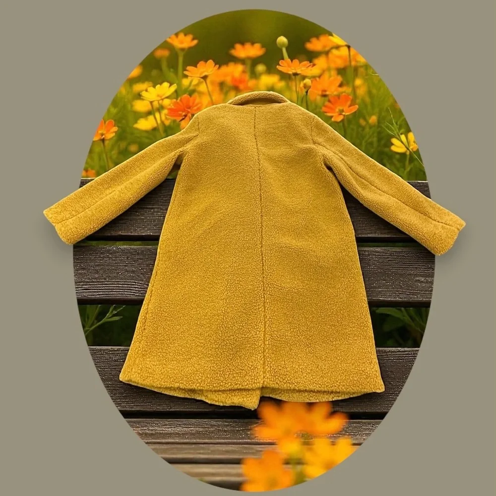 DRIFTWOOD Sherpa Coat. Size: Large 
Dark Mustard Yellow - Picture 3 of 11